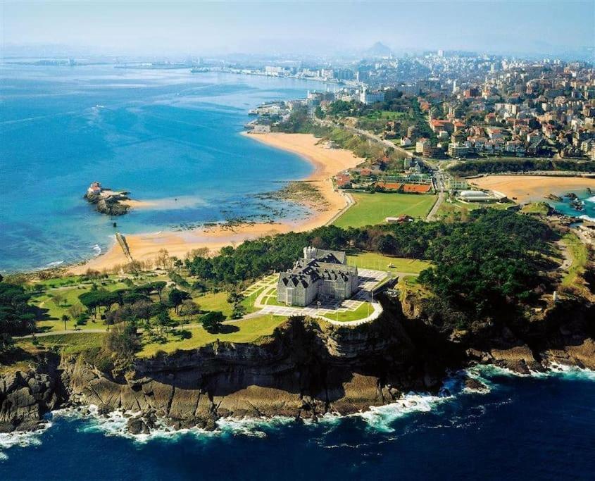 Bajo Con Terraza A 5 Min De La Playa Villa Santander Eksteriør bilde